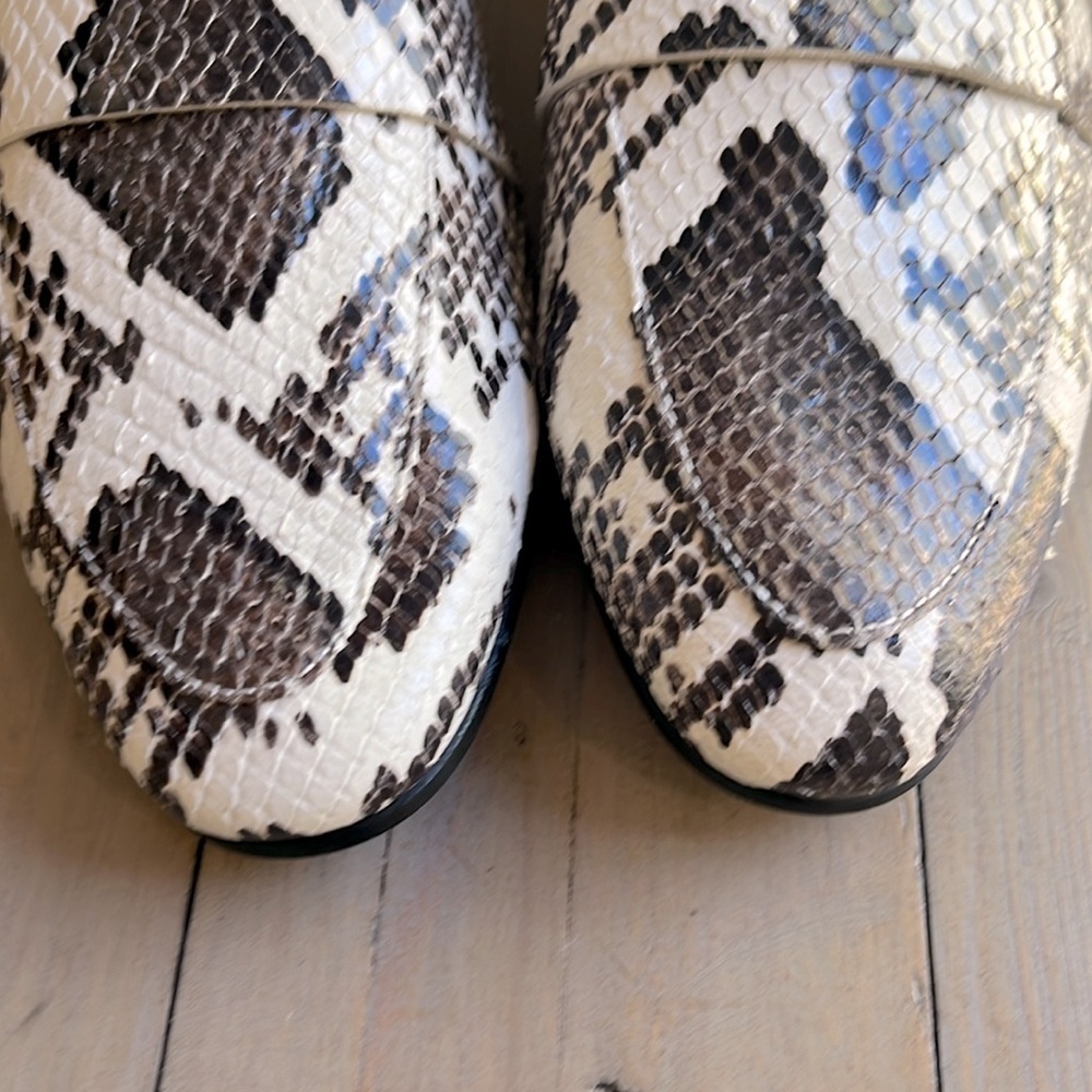 New. AGL Python Animal Print Slip On Loafers in Brown / Cream Size EU 37, US 7 - Picture 8 of 13